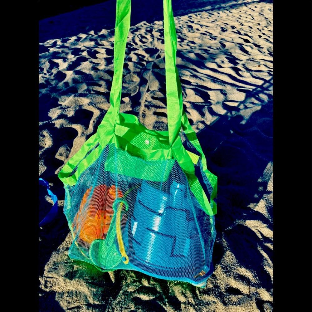 Sand bag for sand toys